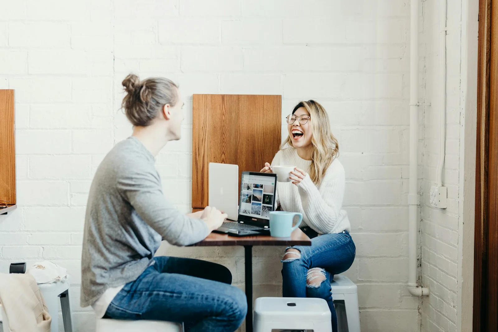 couple discussing monthly finances