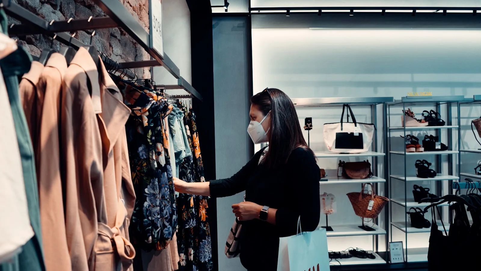 customer shopping experience