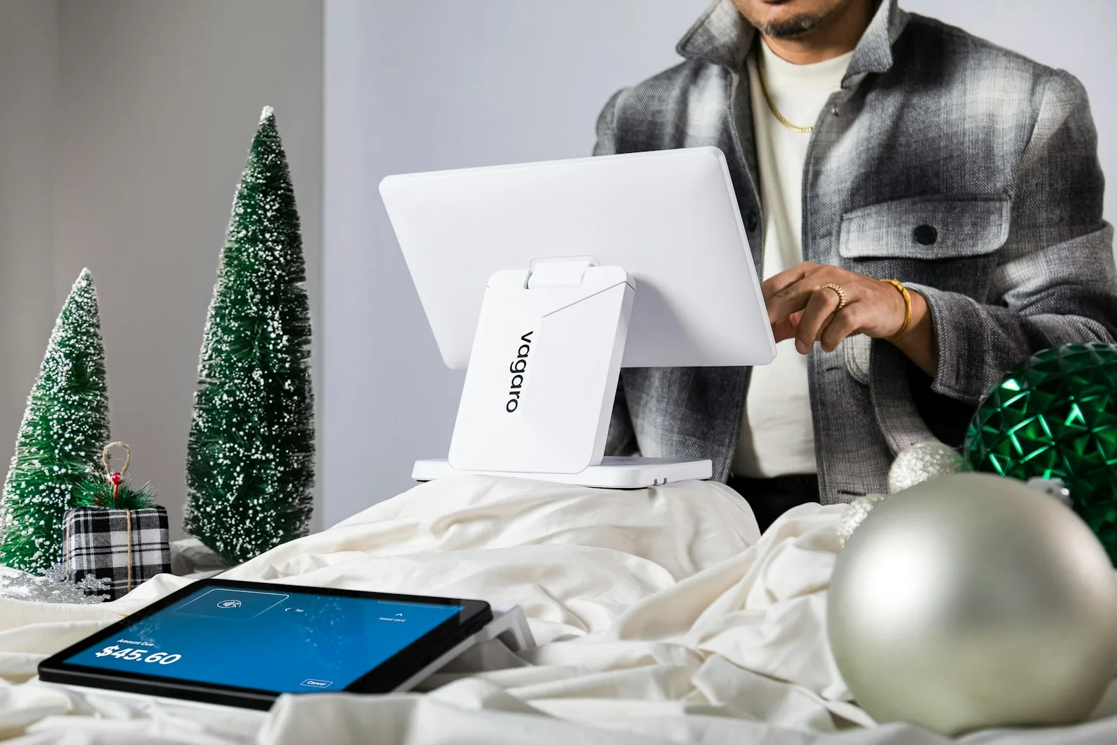 customer shopping holiday season