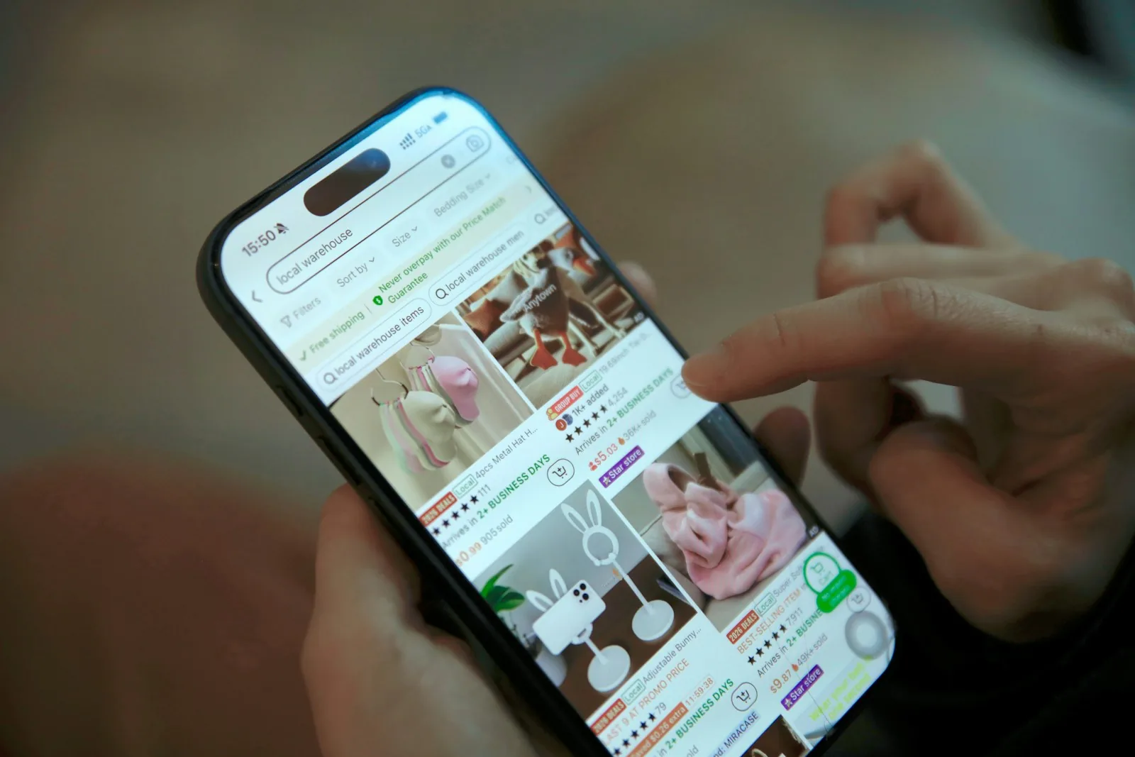 customer shopping with phone app