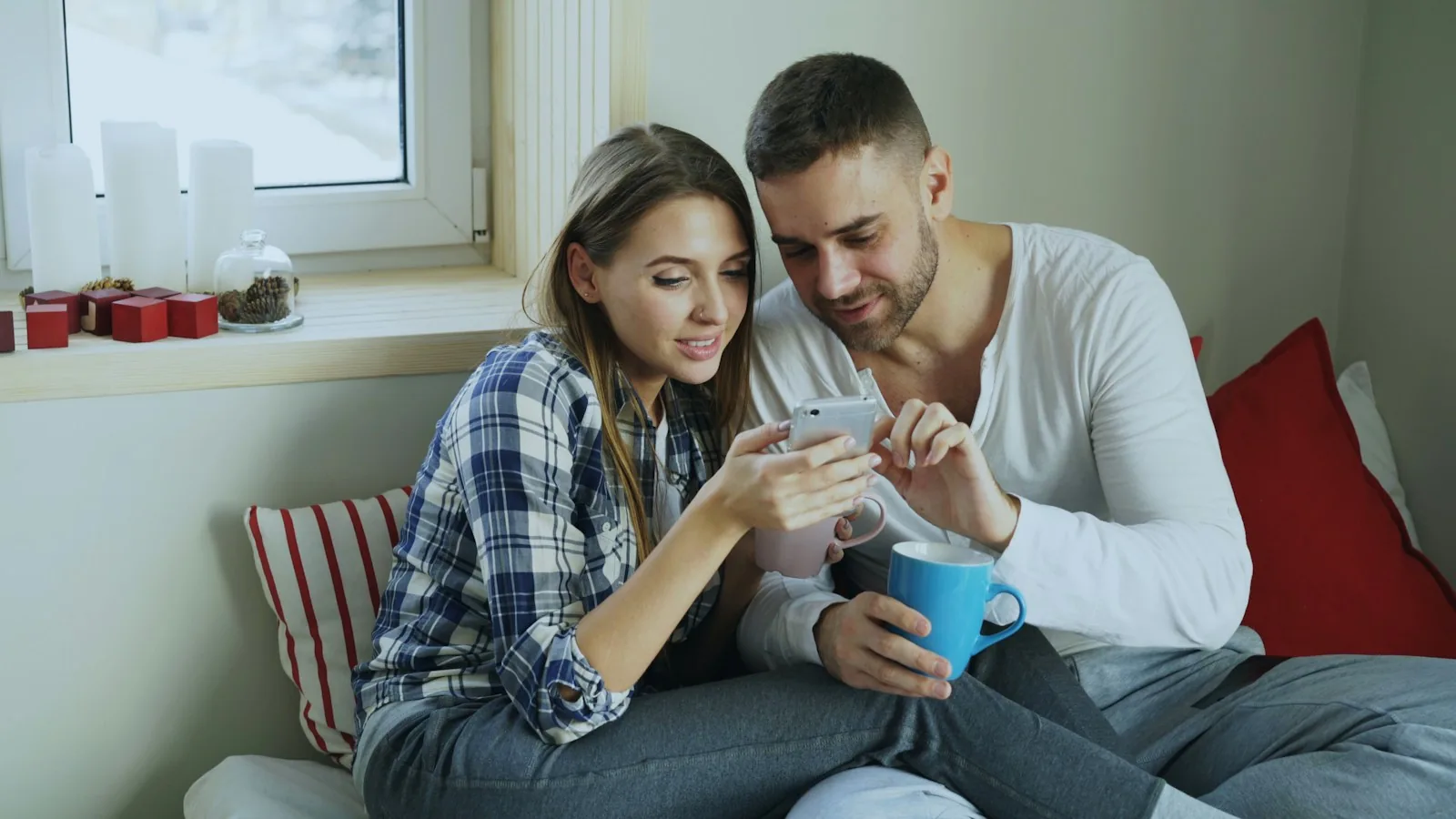 engaged couple budget planning