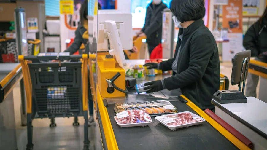 family grocery checkout line