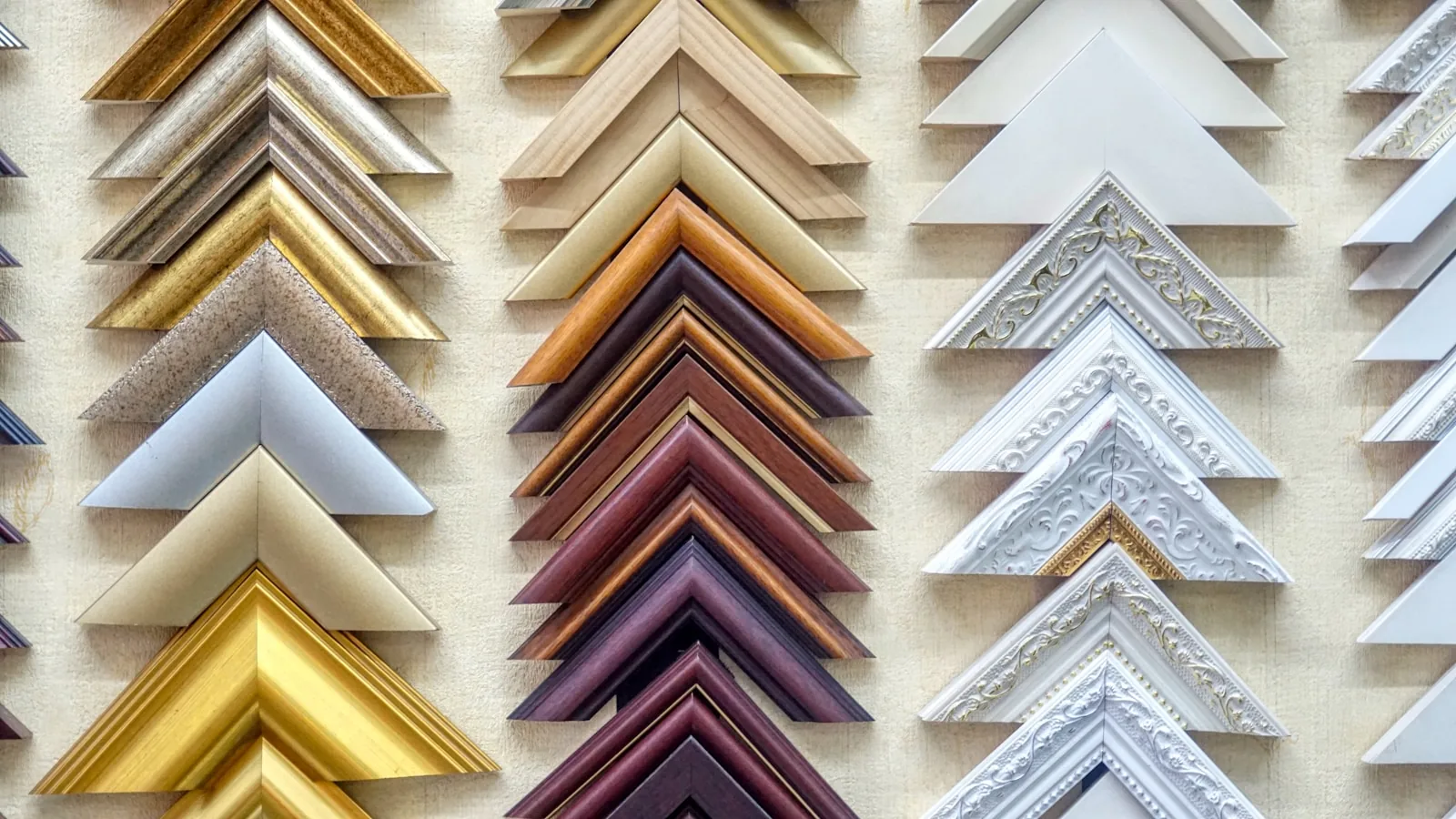 frame moulding design collection