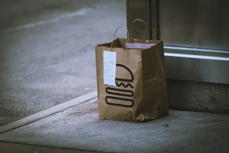 grocery delivery shopping bags convenience