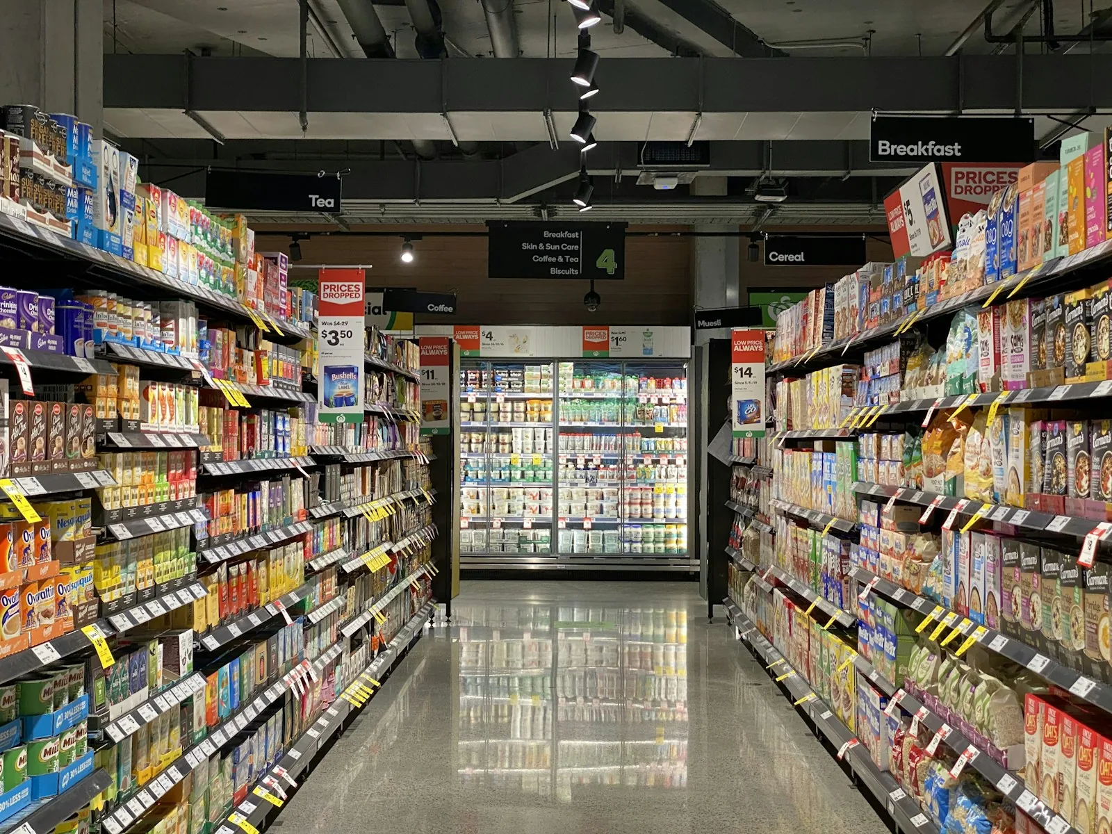 grocery shopping store brands