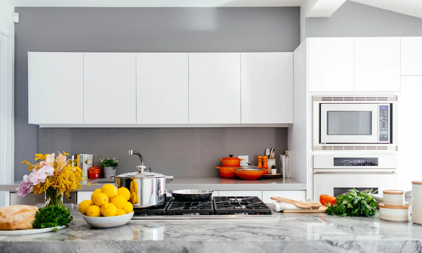 home kitchen appliances counter