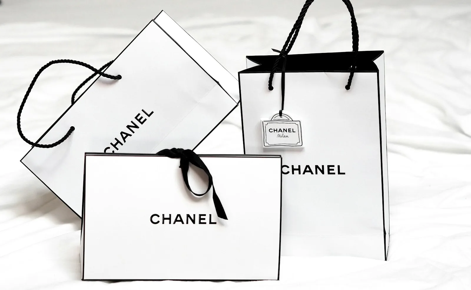 luxury shopping bags checkout