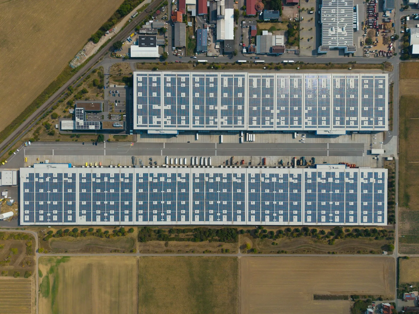 modern warehouse distribution center operations