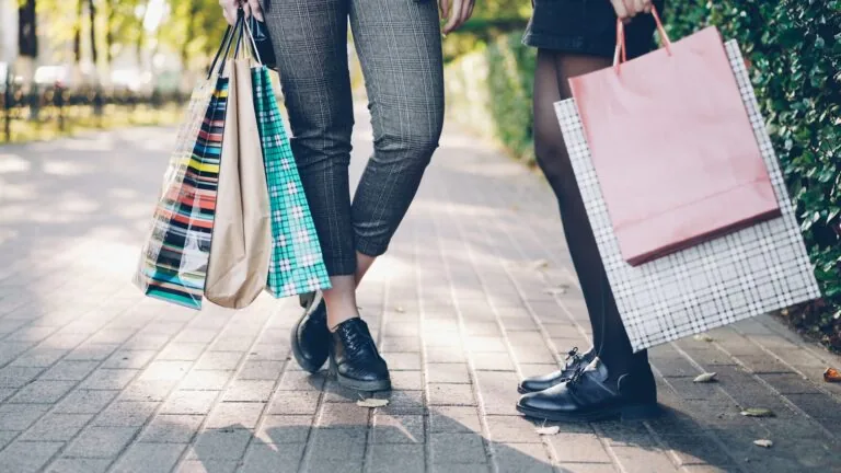 person resisting shopping temptation