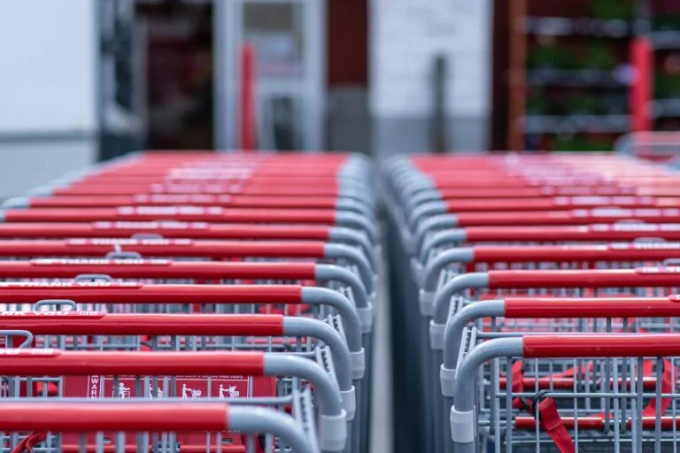 shopping cart retail store