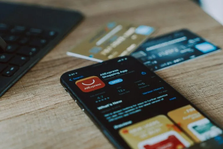 smartphone mobile app shopping
