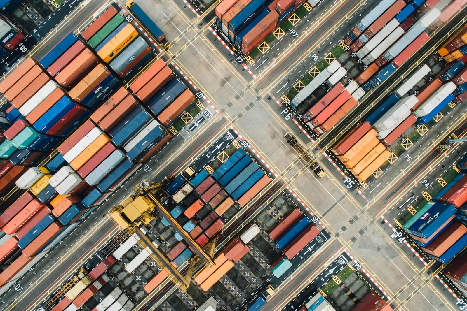 supply chain distribution center logistics